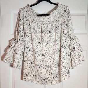 Vine & Love White And Black Speckled Layered Sleeve Blouse S